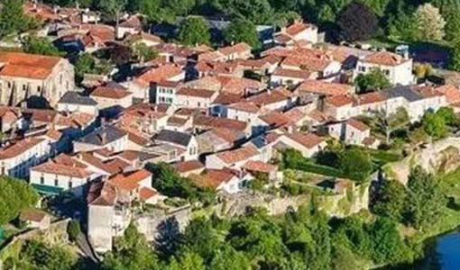 黄南回乡建别墅为什么一定要选专业乡墅公司